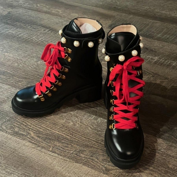 Designer boots - Picture 2 of 4